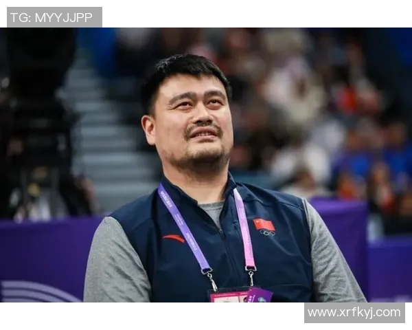 姚明篮球生涯回顾与成就分析探索中国篮球的崛起与影响力